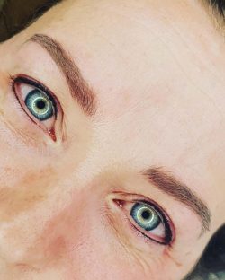 Marie- Liner top and bottom